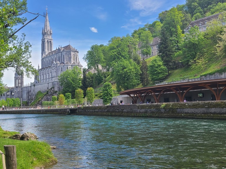 Piscines de la grotte de Lourdes