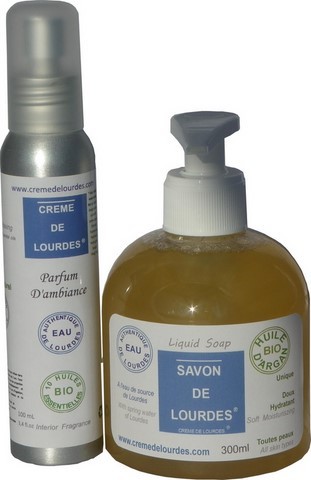 Souvenir de Lourdes creme savon de Lourdes à l'eau de Lourdes