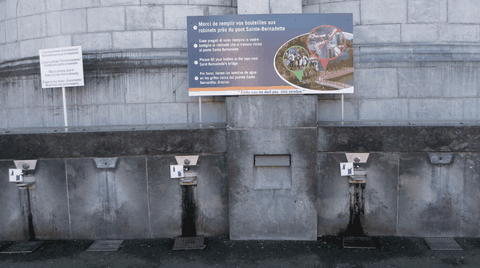 Premières fontaines eau Lourdes