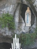 Grotte de l'apparition de Marie à Lourdes